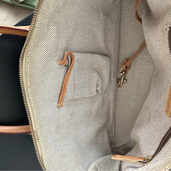 Vintage Dooney & Bourke Small Domed Pocket Satchel Gray Canvas Florentine - Picture 11 of 12